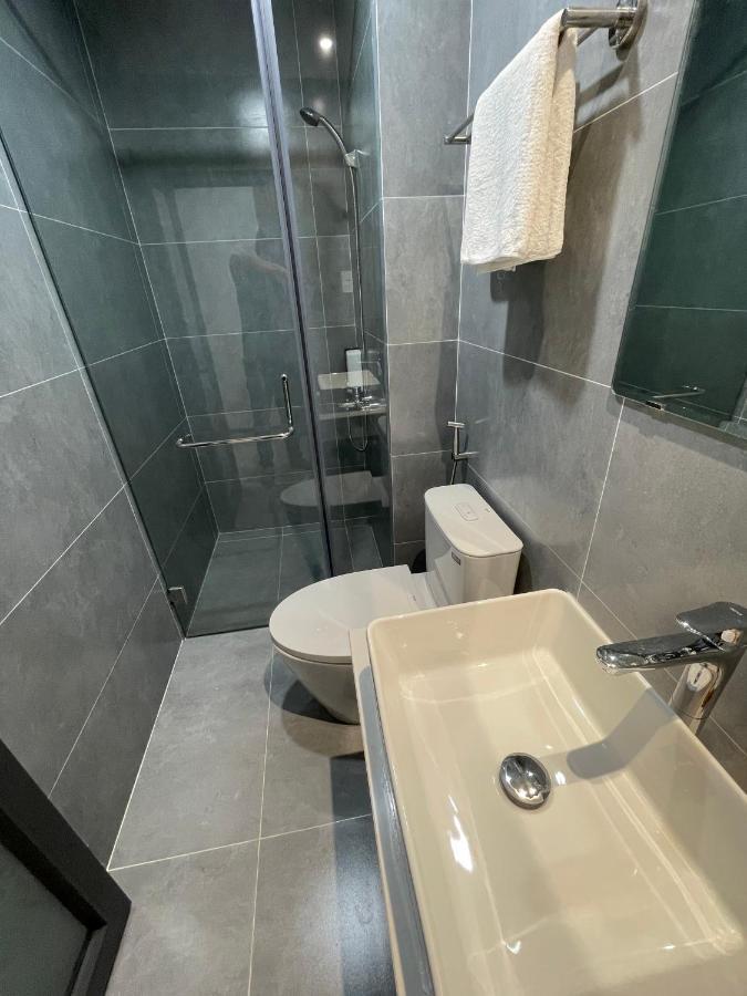 Michelle Hotel Хошимин Екстериор снимка